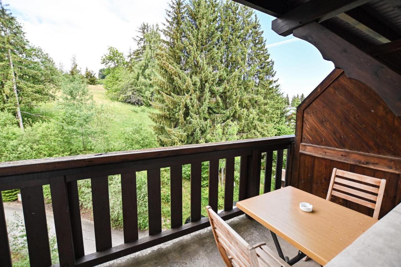Beautiful Apt With Balcony At Combloux ! Exteriör bild